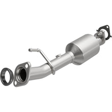 Load image into Gallery viewer, MagnaFlow Exhaust Products 2020-2021 Nissan NV200 2.0L California Grade CARB Compliant Direct-Fit Catalytic Converter (6571690)