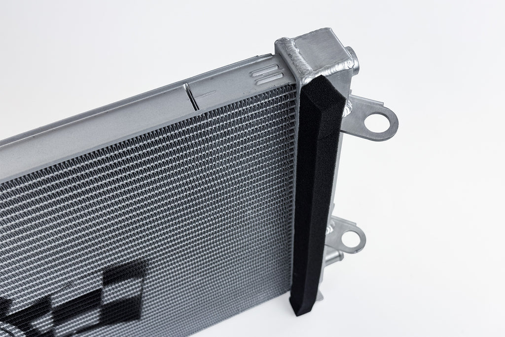 CSF 05-06 Ford GT High-Performance All-Aluminum Heat Exchanger (8365)