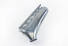 Load image into Gallery viewer, CSF Cooling - Racing &amp; High Performance Division B58 "No Limit" Billet Air-to-Air Competition Manifold (8401)