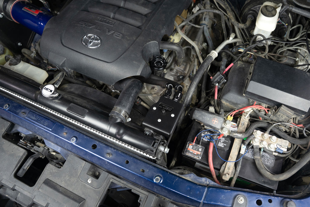 HPS Performance Plug and play oil catch can kit, separates oil from PCV system. (860-033WB)