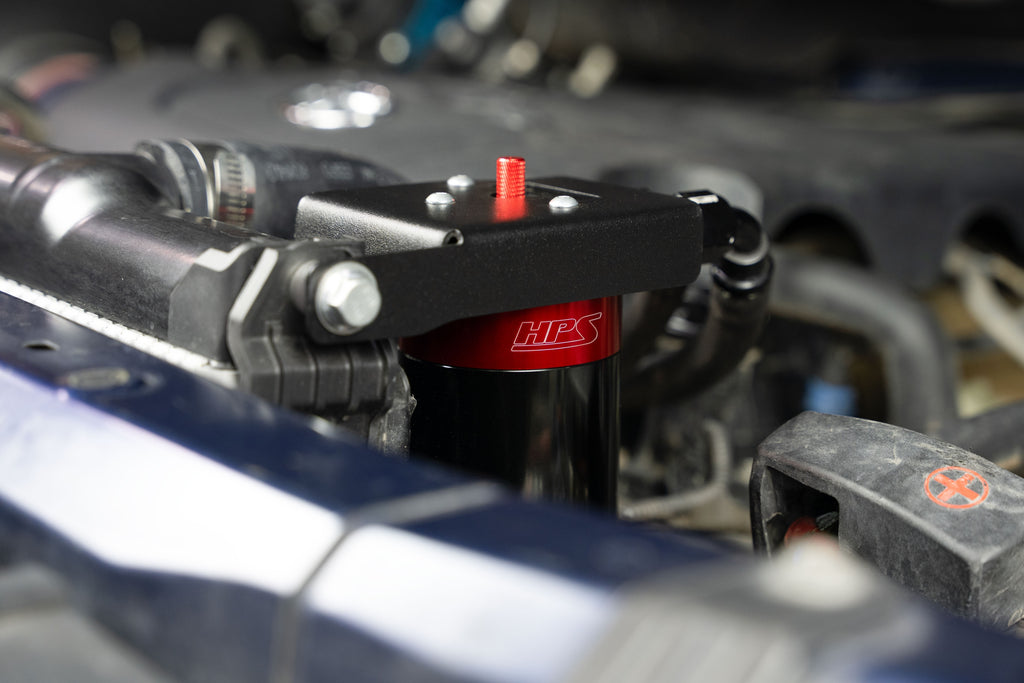 HPS Performance Plug and play oil catch can kit, separates oil from PCV system. (860-033)