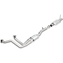 Load image into Gallery viewer, MagnaFlow Conv DF 96 Ford F-150 4.9L I-6 (93190)