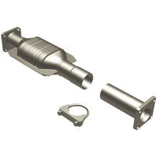 Load image into Gallery viewer, MagnaFlow Conv DF 94-95 Passport/Rodeo rear (93199)