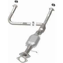 Load image into Gallery viewer, MagnaFlow Conv DF S10 Pickup 01-03 6 4.3L (93226)