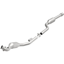 Load image into Gallery viewer, MagnaFlow Conv DF 98-02 Mercedes E320 3.2L (93288)
