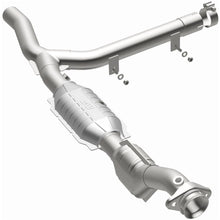 Load image into Gallery viewer, MagnaFlow Conv DF F150 Truck 97-98 V8 4.6L 2W (93323)