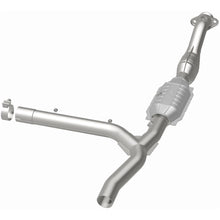 Load image into Gallery viewer, MagnaFlow Conv DF F150 Truck 97-98 V8 4.6L 2W (93323)