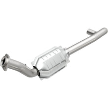 Load image into Gallery viewer, MagnaFlow Conv DF 04-05 Dodge Ram 1500 Pickup 5.7L D/S (93402)