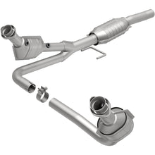 Load image into Gallery viewer, MagnaFlow Conv DF 00-03 Dakota 3.9L 2WD CA em (93414)