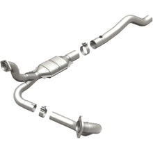 Load image into Gallery viewer, MagnaFlow Conv DF 2003 Ram 1500 5.7 2WD (93416)
