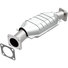Load image into Gallery viewer, MagnaFlow Conv DF GM 75 79 (93427)