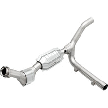 Load image into Gallery viewer, MagnaFlow Conv DF 97-98 Ford F-150 Pickup 4.2L P/S 4WD (93429)