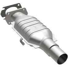 Load image into Gallery viewer, MagnaFlow Conv DF GM 86 87 (93439)