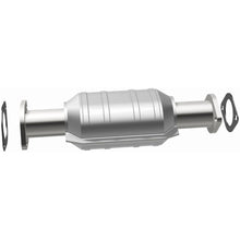Load image into Gallery viewer, MagnaFlow Catalytic Converter DF 98-00 Nissan Frontier 2.4L Rear (93445)