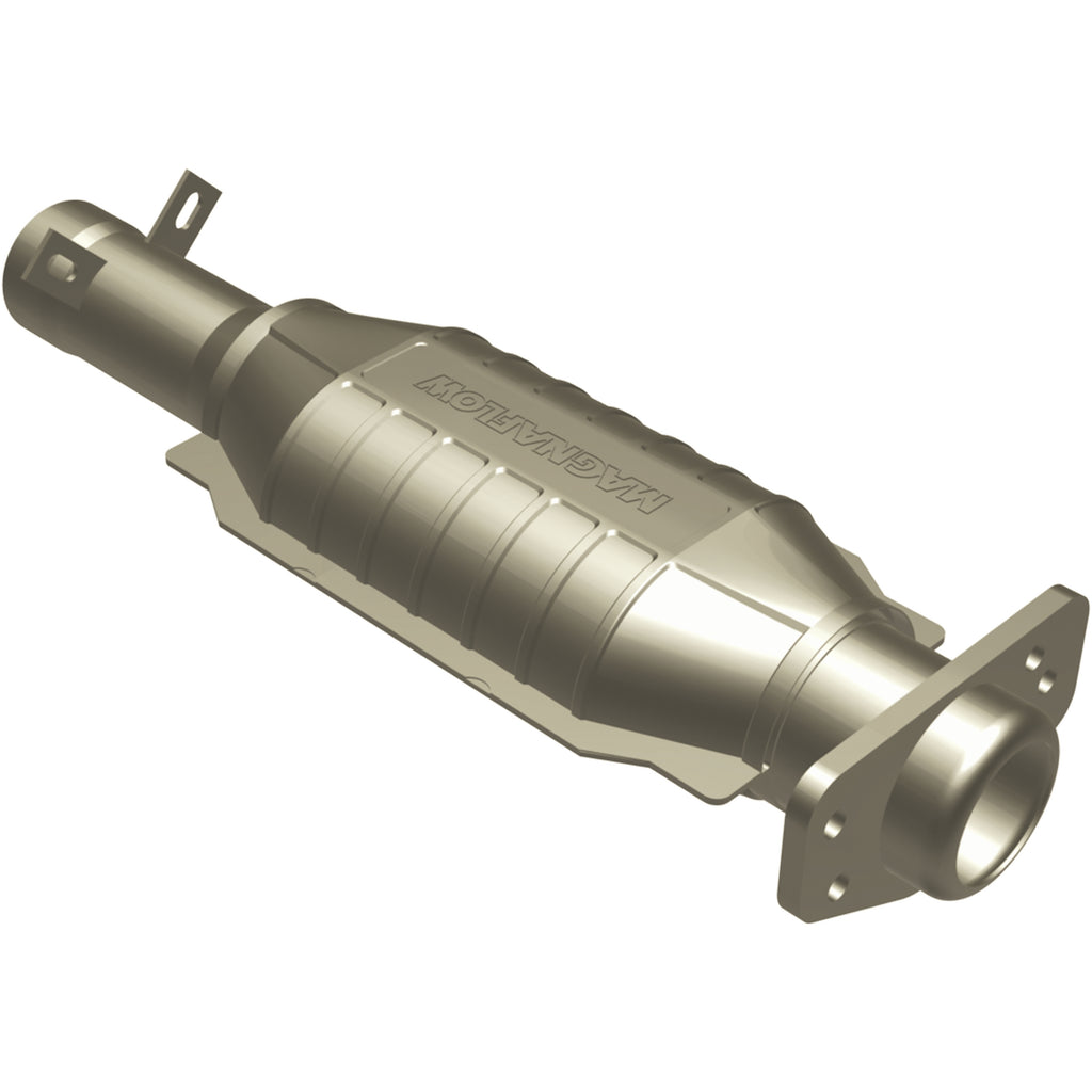 MagnaFlow Conv GM 21X6.5X4 2.5/3 23486 (93486)