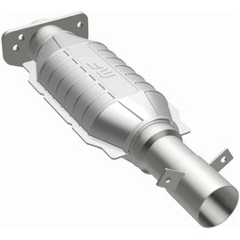 MagnaFlow Conv GM 21X6.5X4 2.5/3 23486 (93486)