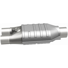 Load image into Gallery viewer, MagnaFlow Conv Univ 2/2.5 Single O2 Boss (93537)