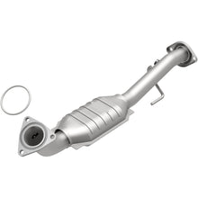 Load image into Gallery viewer, MagnaFlow Conv DF 02-06 Cadillac Escalade / 02-06 GM Yukon (Inc Denali) 6.0L P/S (93602)