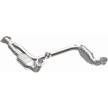 Load image into Gallery viewer, MagnaFlow Conv DF 00-01Tahoe/Yukon V8 5.7L (93603)