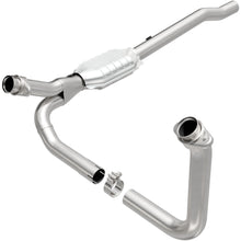 Load image into Gallery viewer, MagnaFlow Conv DF 02-03 Dodge Ram 1500 Pickup 4.7L 4WD (93616)