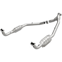 Load image into Gallery viewer, MagnaFlow Conv DF 94-95 Disc./Defender 3.9L (93691)