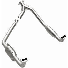 Load image into Gallery viewer, MagnaFlow Conv DF 94-95 Disc./Defender 3.9L (93691)