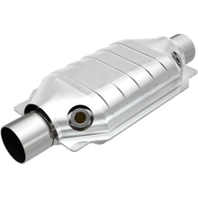 Load image into Gallery viewer, MagnaFlow Conv Univ 2.25 Dual O2 Boss (94265)