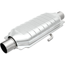 Load image into Gallery viewer, MagnaFlow Conv Univ 2.5 W/Air (95016)