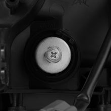 Load image into Gallery viewer, 99-09 Honda S2000 LUXX-Series LED Projector Headlights Black