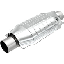 Load image into Gallery viewer, MagnaFlow Conv Univ 2.25inch w/ single O2 (99035HM)