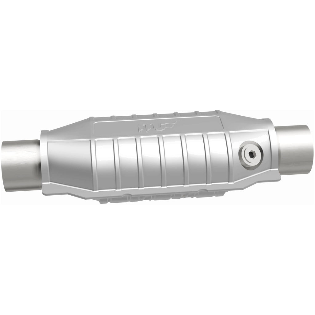 MagnaFlow Conv Univ 2.25inch w/ single O2 (99035HM)