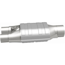 Load image into Gallery viewer, MagnaFlow Conv Univ 3inch/2inch Single/dual w/ O2 (99047HM)