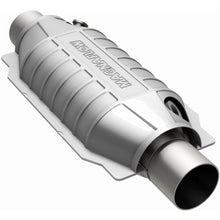 Load image into Gallery viewer, MagnaFlow Conv univ 2.00inch w/ dual O2 (99064HM)