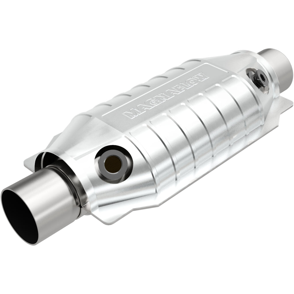 MagnaFlow Conv Univ 2.50inch w/ dual O2 (99066HM)