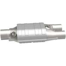 Load image into Gallery viewer, MagnaFlow Conv Univ 2.5inch/2inch single/dual w/ O2 (99067HM)