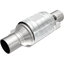 Load image into Gallery viewer, MagnaFlow Conv Univ 2.50inch w/ single O2 (99236HM)