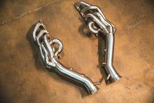 Load image into Gallery viewer, Audi R8 V10 / Lamborghini Gallardo LP / Lamborghini Huracan Free Flow Headers