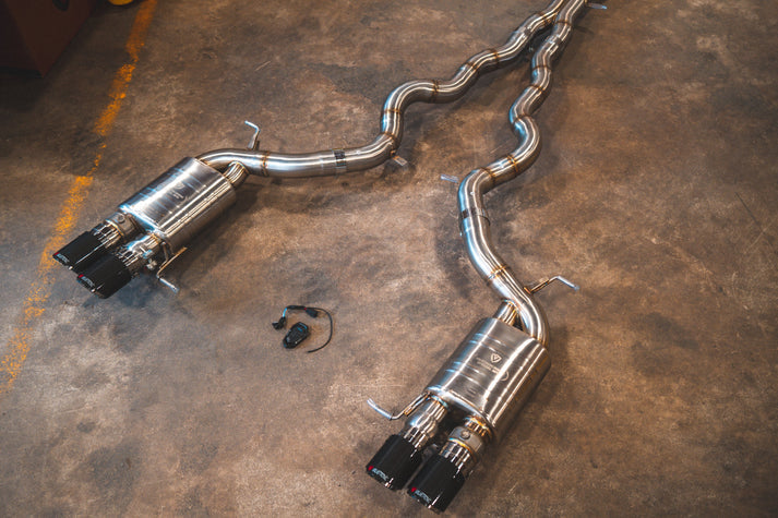Valvetronic Designs 2011-2016 BMW F10 M5 4.4L Catback T304 Stainless Steel Forged Carbon 3.5 Inch Outlet Tips (BMW.F10.M5.VSES.BR.FC)