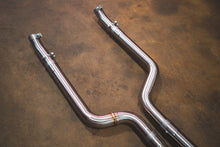 Load image into Gallery viewer, Valvetronic Designs 2017-2023 BMW G30, M550i 4.4L Catback T304 Stainless Steel Brushed 3.5 Inch Outlet Tips (BMW.G30.M550i.VSES.BR.BRSH)