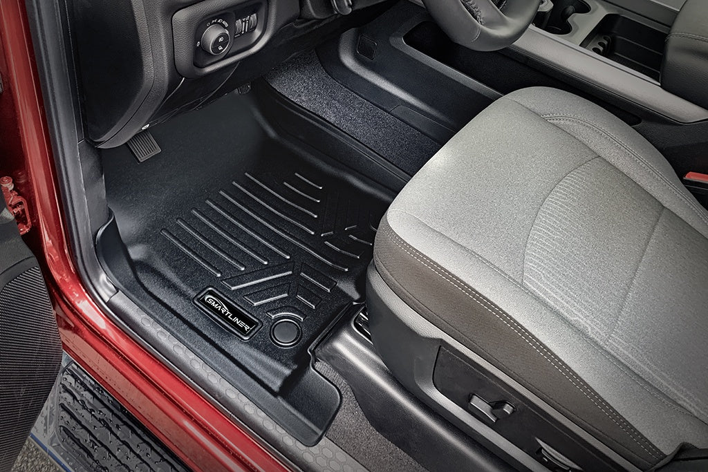 SMARTLINER Custom Fit Floor Mats 2 Row Liner Set Black Compatible With 2019-2022 Ram 2500 Crew Cab with 2nd Row Bucket Seats (SA0450/B0453)