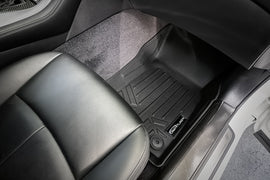 SMARTLINER Custom Fit Floor Mats 2 Row Liner Set Black Compatible With 2018-2022 Infiniti Q50 (SA0469/B0469)
