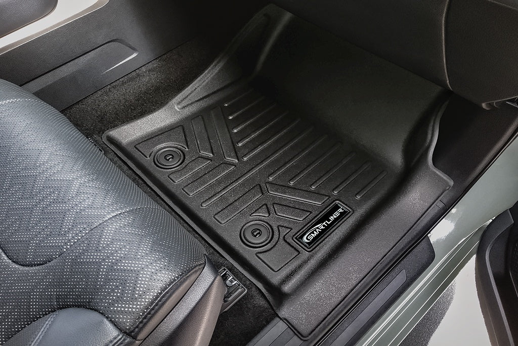 SMARTLINER All Weather Custom Fit 1st Row Floor Mat Liner Set Black Compatible With 2022-2023 Toyota Tundra (SA0593)