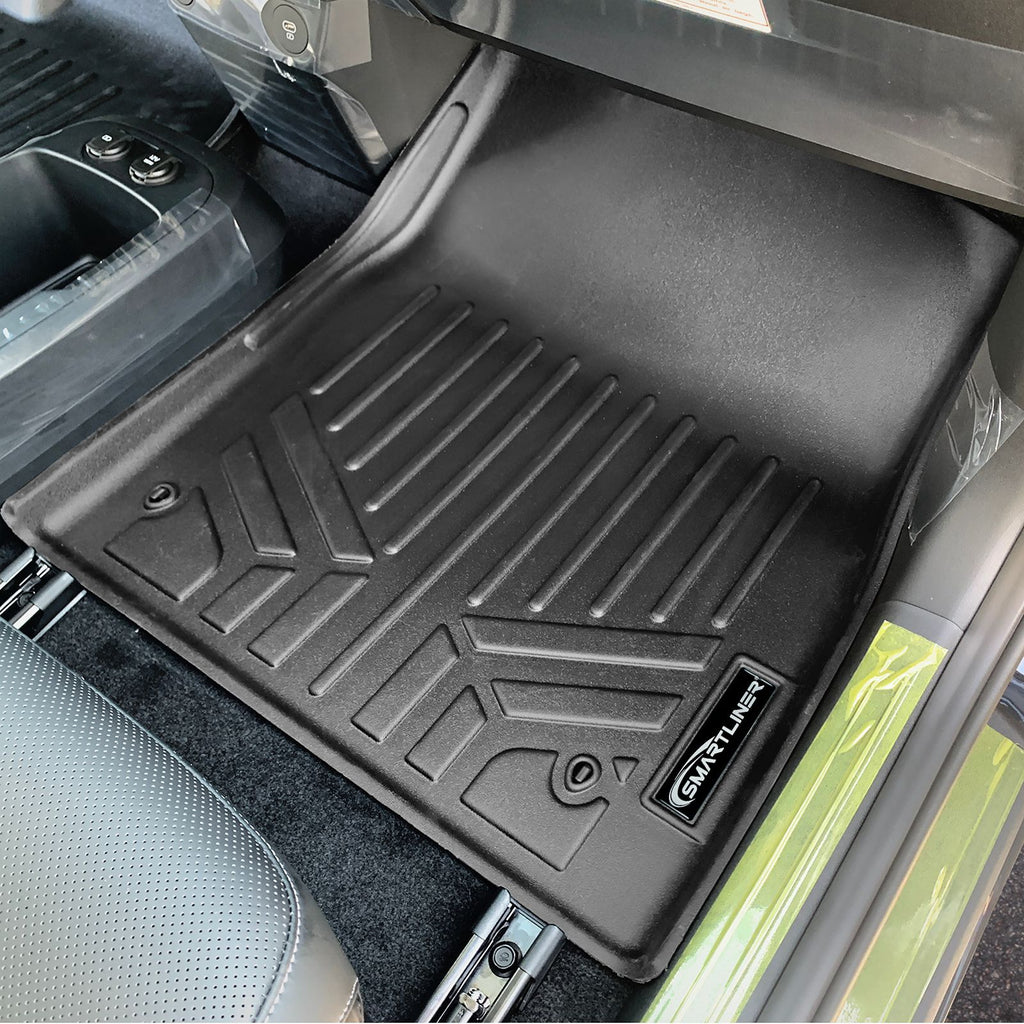 SMARTLINER Custom Fit All Weather 2 Row Black Floor Mat Liner Set Compatible With 2022-2023 Kia EV6 Wind AWD (SA0600/B0600)