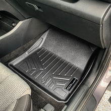 Load image into Gallery viewer, SMARTLINER Custom Fit All Weather Black 1st Row Floor Mat Liner Set Compatible With 2021-2023 Hyundai Santa Fe (SA0585)