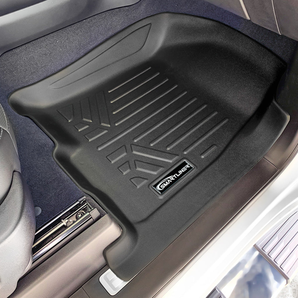 SMARTLINER 1st Row Liners Black Compatible With 2019-2021 Silverado / Sierra 1500 and 2020-2021 2500/3500 HD Double and Crew Cab Black (SA0400)