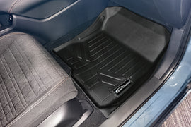 SMARTLINER Custom Fit All Weather Protection Black 1st Row Liners Compatible With 2023-2025 Honda HR-V (SA0621)