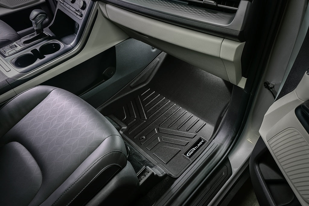 SMARTLINER All Weather Custom Fit 1st Row Floor Mat Liner Set Compatible With 2022-2023 Kia Carnival MPV (SA0556)