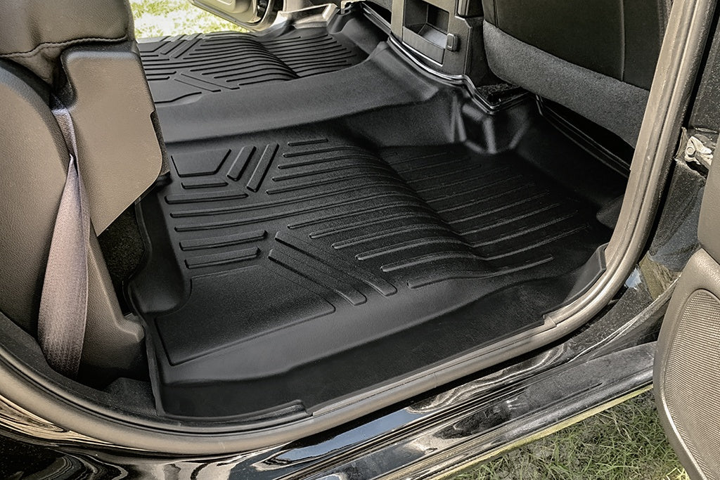 SMARTLINER Custom Fit Floor Mats 2nd Row Liner Black Compatible With Crew Cab 2014-2018 Silverado/Sierra 1500 - 2015-2019 2500/3500 HD (SB0136)