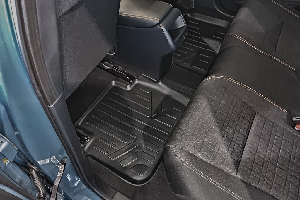 SMARTLINER Custom Fit All Weather Protection Black 2 Row Floor Liners Compatible With 2023-2025 Honda HR-V (SA0621/B0621)