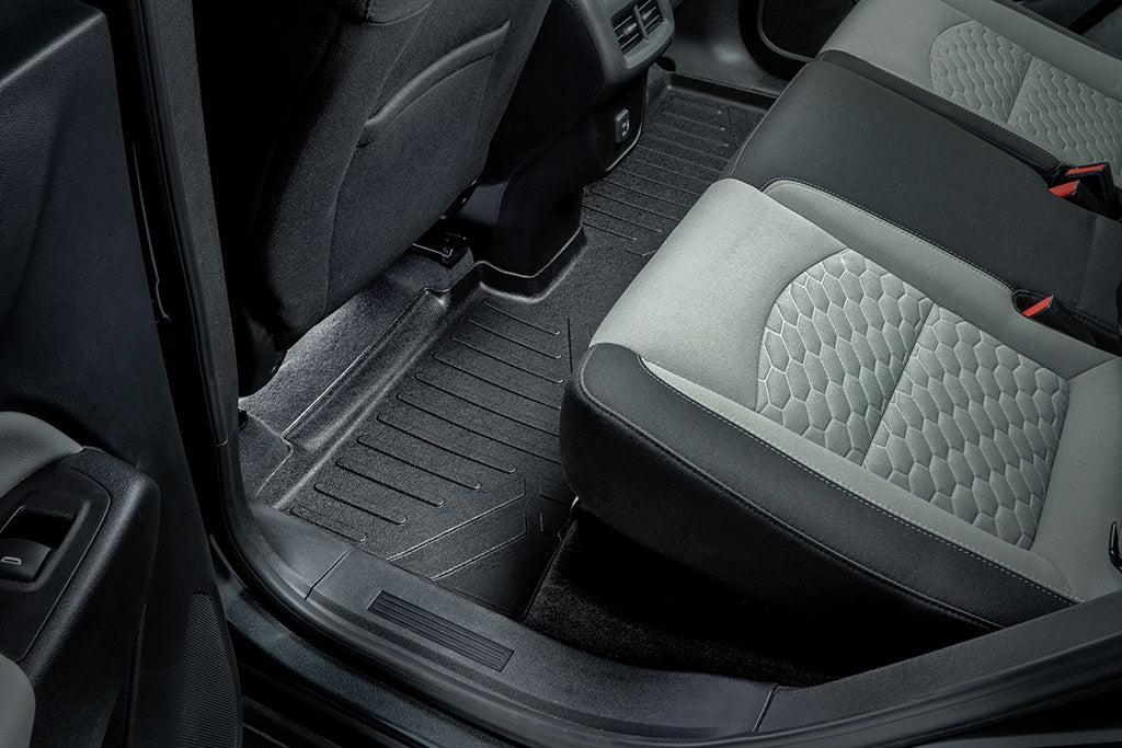 SMARTLINER Custom Fit All Weather Protection Black 2nd Row Liner Compatible With 2018-2024 Chevrolet Equinox (SB0310)